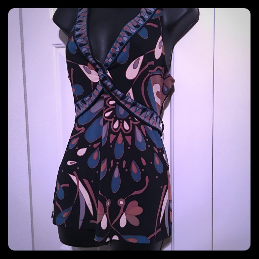 BCBG top